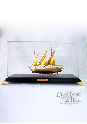 Thuyền buồm mạ vàng 24k - Quà Tặng 24k  - Công Ty Cổ Phần Thương Hiệu 2IDEA